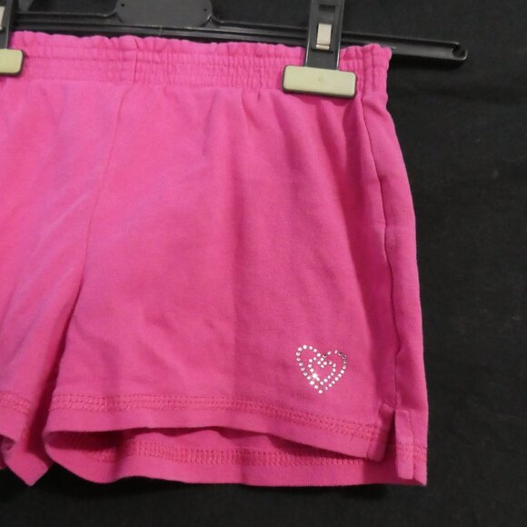 Unbranded | 10 inch waist | Pink Shorts With Silver Heart Design - Picture 8 of 15